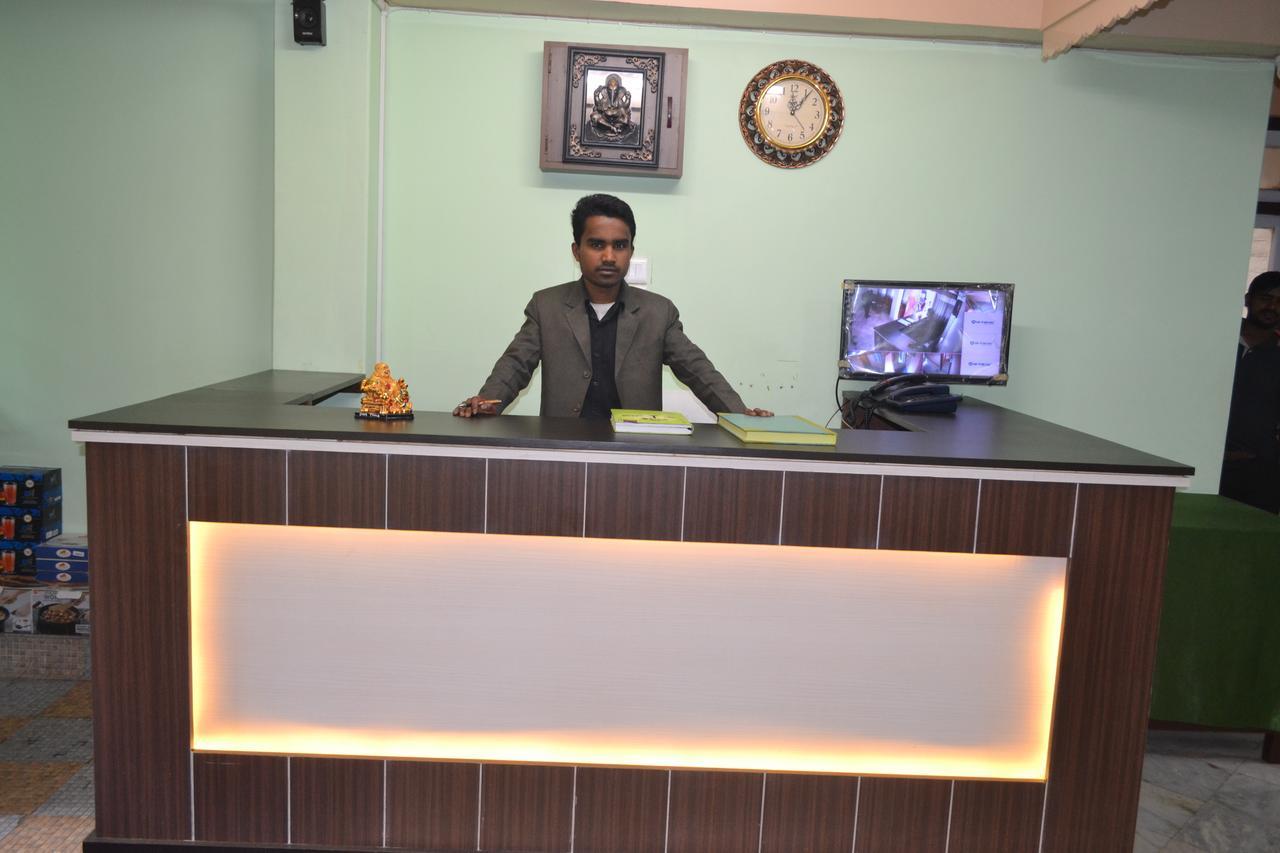 גנגטוק Hotel Madhawi מראה חיצוני תמונה
